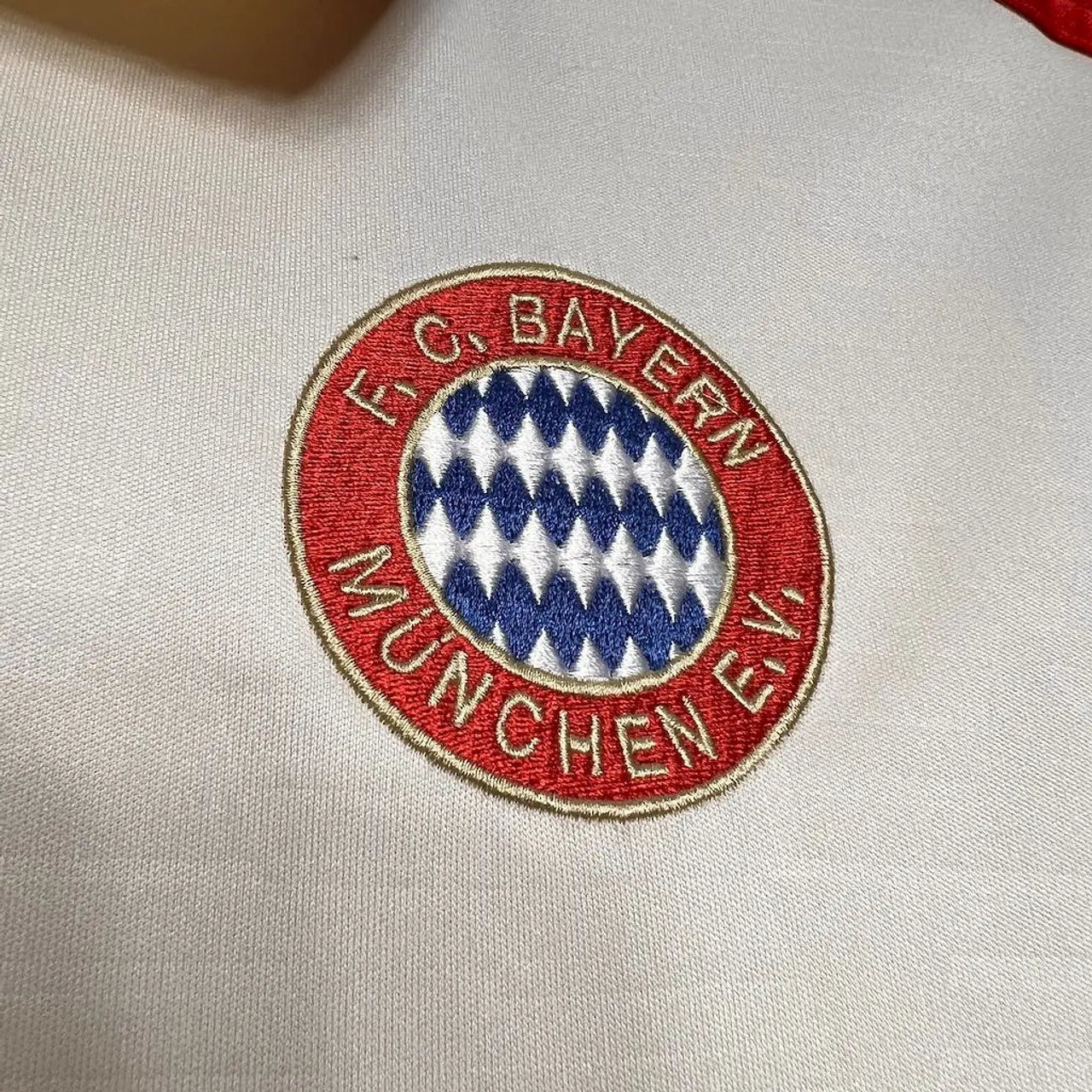 Bayern Munique 24/25 Terciário