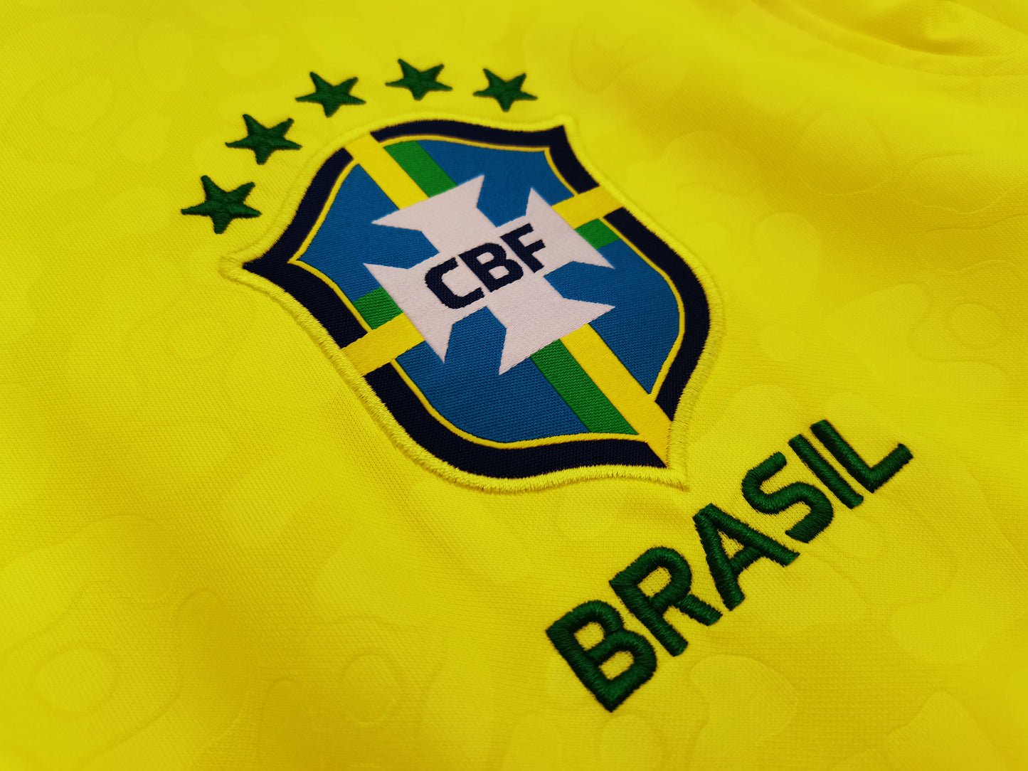 Camisola Retro Brasil 2022/23