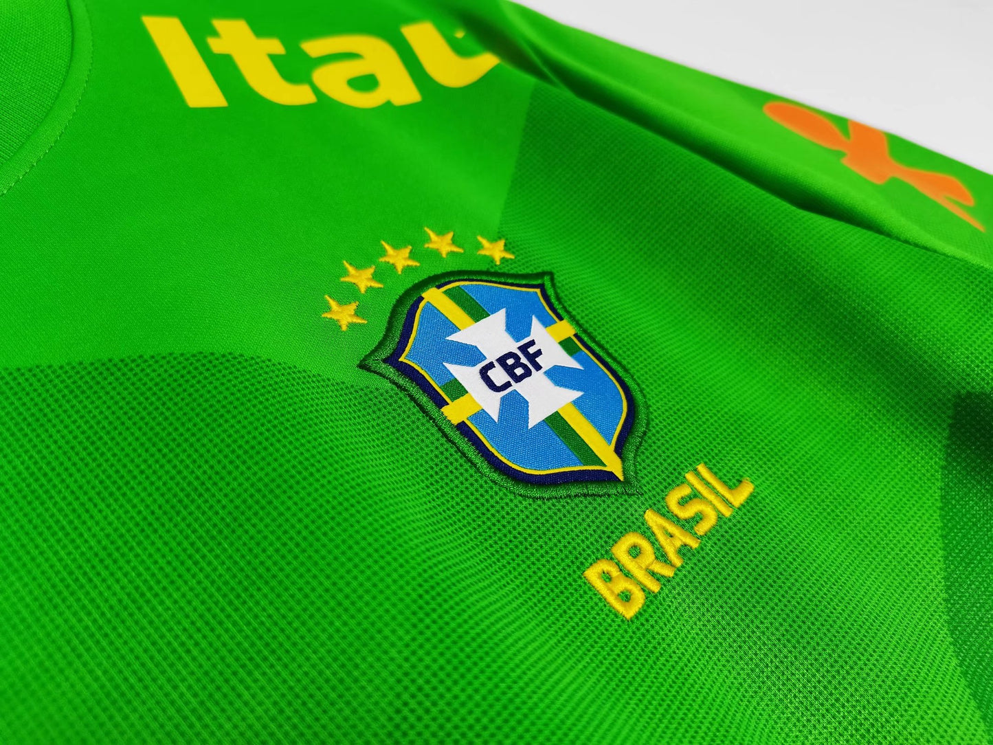 Camisola Retro Brasil 2020